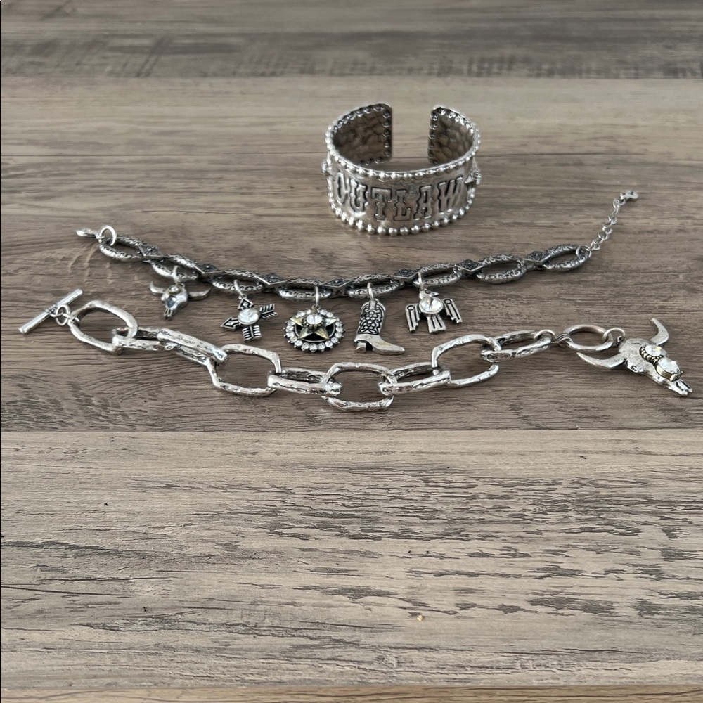 Idyllwind Silver Charm Bracelets Set - image 5